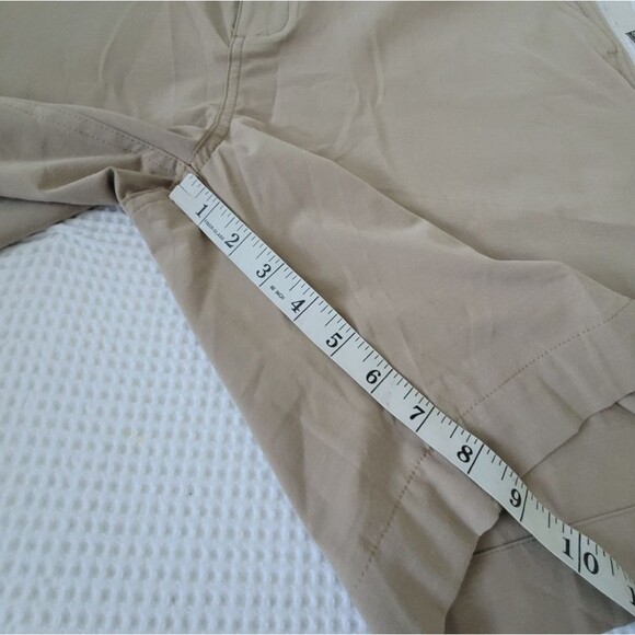 Faherty Men's all day shorts Belt Loop khaki size 40 NWT - Picture 8 of 16